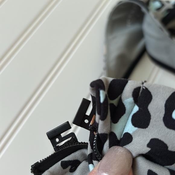 torrid | Women's Low-Impact Wireless Zip-Front Active Sports Bra Size 3X - Picture 8 of 10